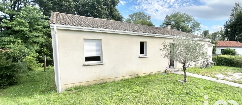 Maison 6 pièces de 142 m² à Peujard (33240)