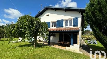 Traditional house 7 rooms of 185 m² in Saint-Martin-de-Seignanx (40390)