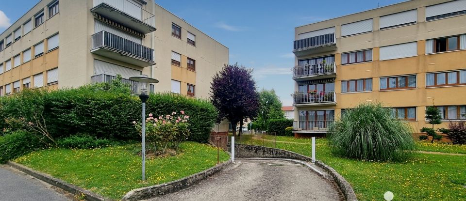 Apartment 4 rooms of 78 m² in Chennevières-sur-Marne (94430)