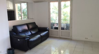 Appartement 3 pièces de 50 m² à Marseille (13009)