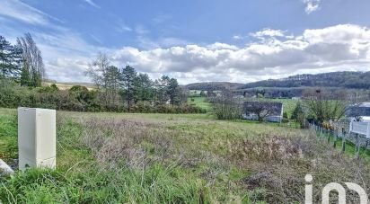 Land of 706 m² in Les Bordes (89500)