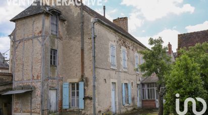 Maison de village 10 pièces de 258 m² à Massay (18120)