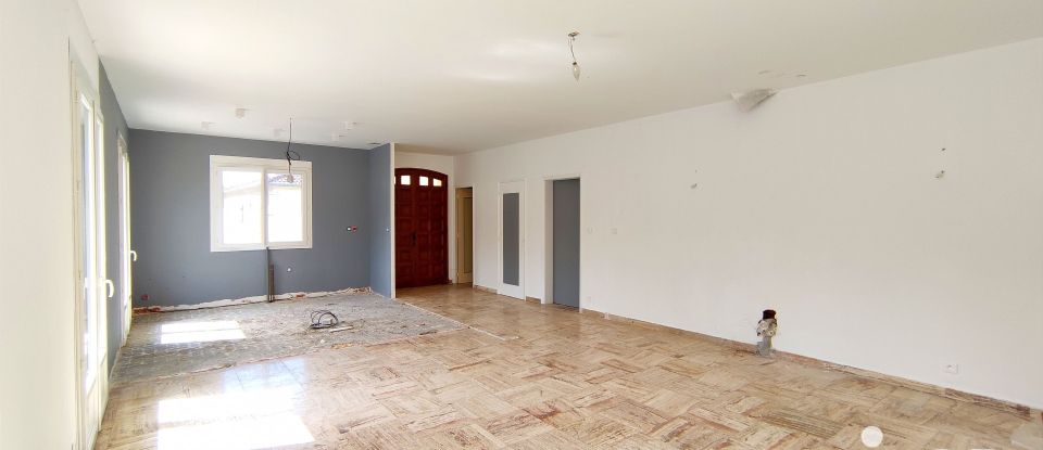 Maison traditionnelle 4 pièces de 85 m² à Carmaux (81400)