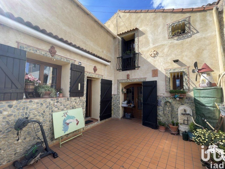 House 5 rooms of 95 m² in Sallèles-Cabardès (11600)