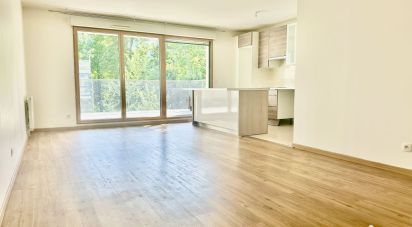 Appartement 4 pièces de 82 m² à Louvres (95380)