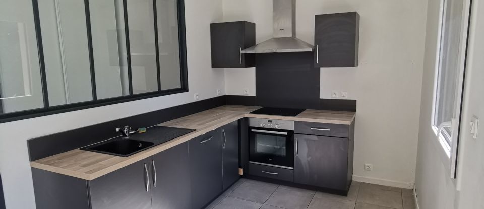 Maison 5 pièces de 100 m² à Saint-André-de-Cubzac (33240)