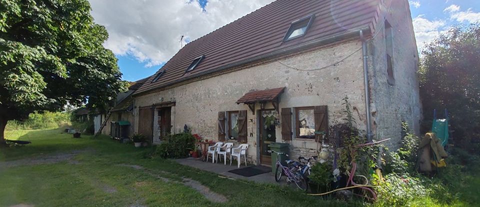 Maison 8 pièces de 215 m² à Bresnay (03210)