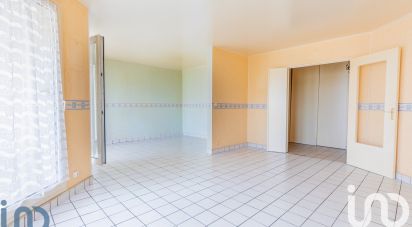 Apartment 4 rooms of 73 m² in Viry-Châtillon (91170)