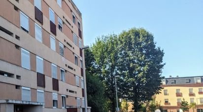 Apartment 3 rooms of 64 m² in Tarbes (65000)