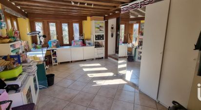 House 8 rooms of 175 m² in Fontenay-sur-Loing (45210)