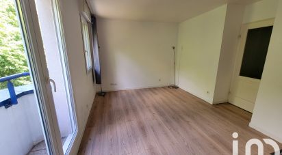 Apartment 2 rooms of 36 m² in Amiens (80000)