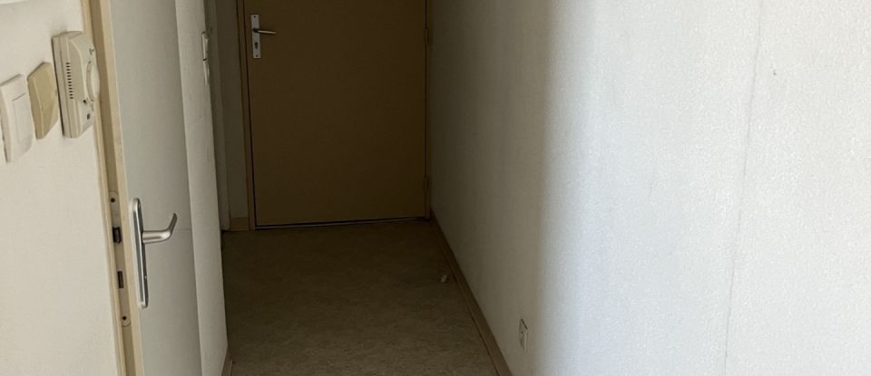 Studio 1 pièce de 18 m² à Clermont-Ferrand (63000)