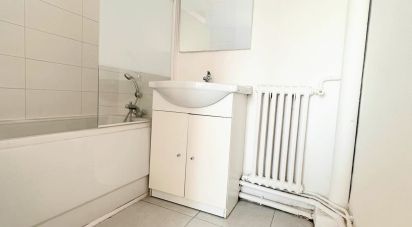 Appartement 3 pièces de 68 m² à Suresnes (92150)