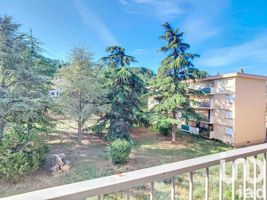 Apartment 4 rooms of 61 m² in Digne-les-Bains (04000)