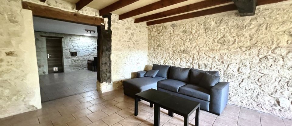 House 5 rooms of 155 m² in Périssac (33240)