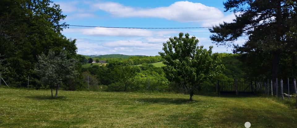 Country house 5 rooms of 165 m² in Salignac-Eyvigues (24590)