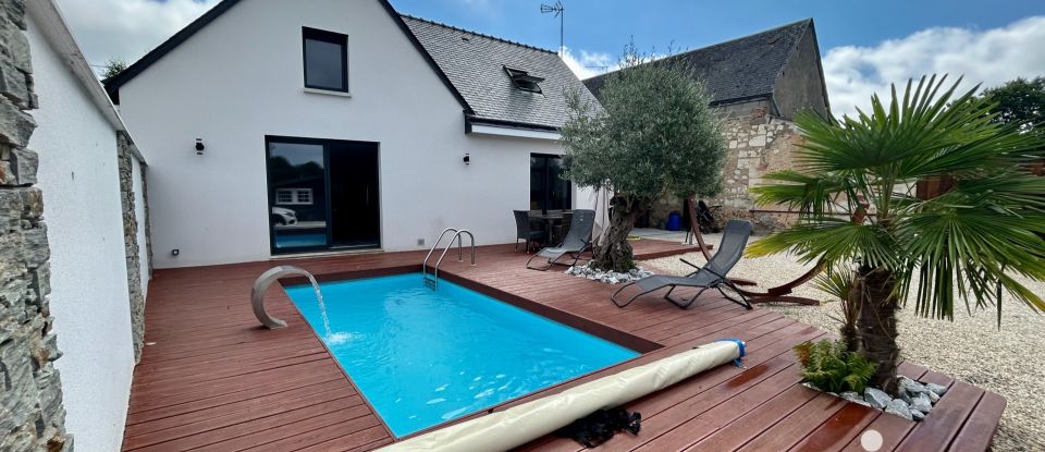 House 5 rooms of 175 m² in La Breille-les-Pins (49390)