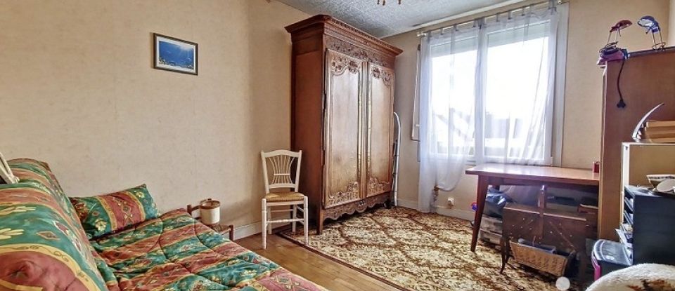 House 3 rooms of 71 m² in - (50570)