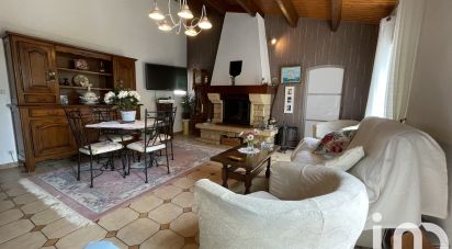 Traditional house 4 rooms of 100 m² in Saint-Denis-d'Oléron (17650)