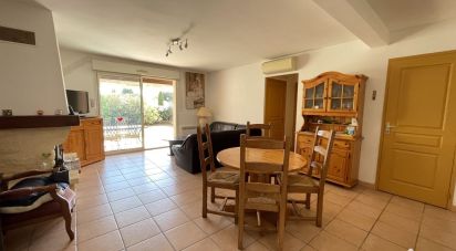 House 4 rooms of 98 m² in Six-Fours-les-Plages (83140)