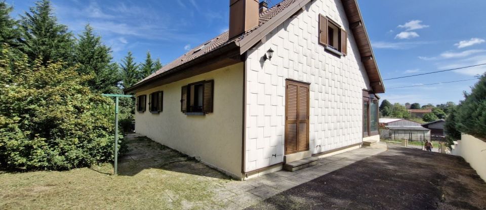 Maison 6 pièces de 142 m² à Le Clerjus (88240)