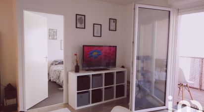 Appartement 2 pièces de 40 m² à Stains (93240)