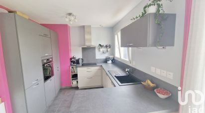 Maison 5 pièces de 100 m² à Évry-Grégy-sur-Yerre (77166)