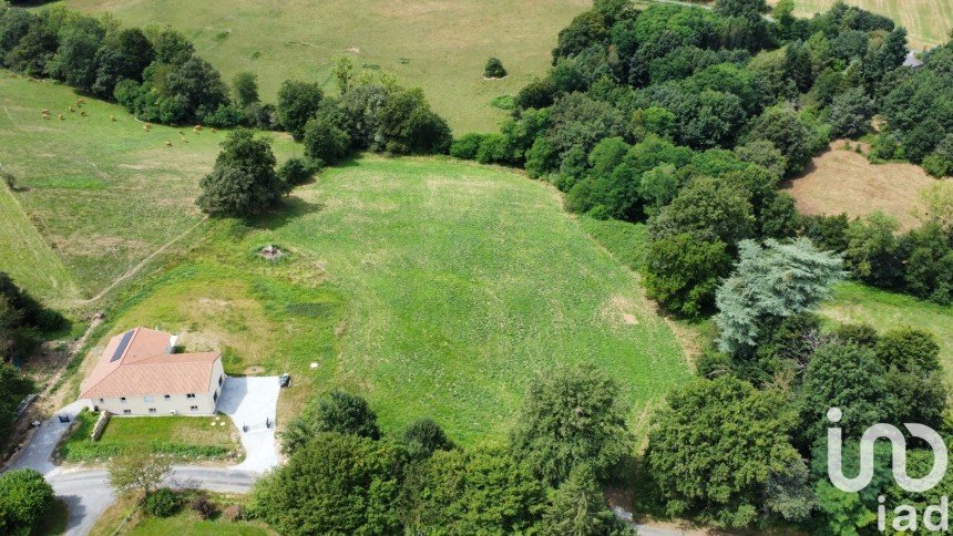 Terrain de 3 070 m² à Lavignac (87230)