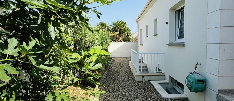 House 6 rooms of 180 m² in Saint-Mesmes (77410)