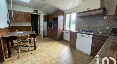 House 5 rooms of 110 m² in Plassac (17240)