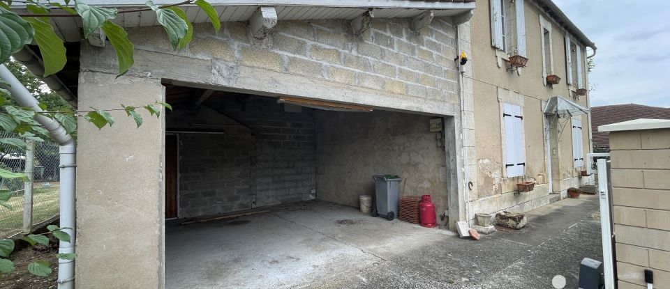 Maison 5 pièces de 110 m² à Plassac (17240)