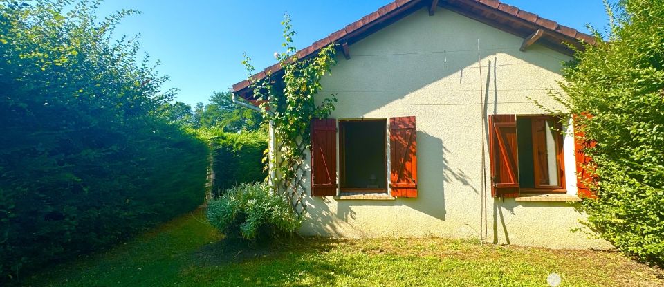 Maison de campagne 4 pièces de 72 m² à Neuvy-sur-Loire (58450)