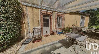 Longere 6 rooms of 160 m² in Laval-en-Brie (77148)