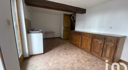 Maison 4 pièces de 75 m² à Désertines (03630)