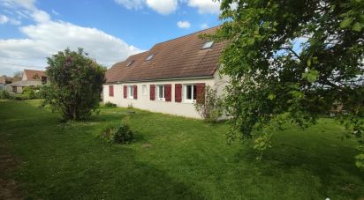 House 5 rooms of 121 m² in Luisetaines (77520)