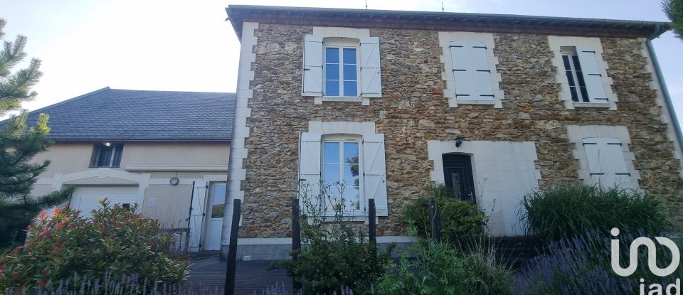 Traditional house 7 rooms of 172 m² in Thugny-Trugny (08300)