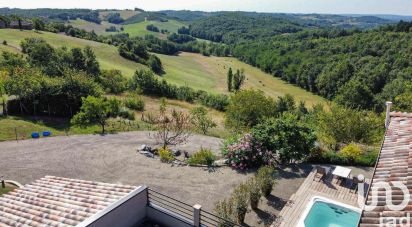 Demeure 6 pièces de 221 m² à Montauban (82000)