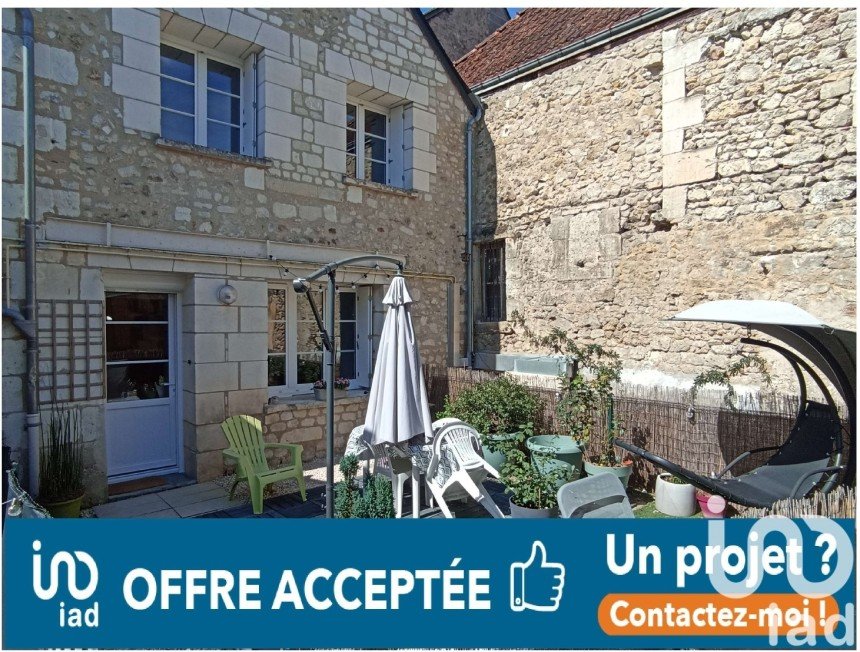 Town house 4 rooms of 77 m² in Azay-le-Rideau (37190)