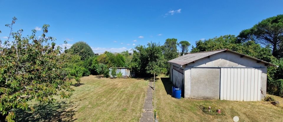 Traditional house 6 rooms of 153 m² in Poitiers (86000)