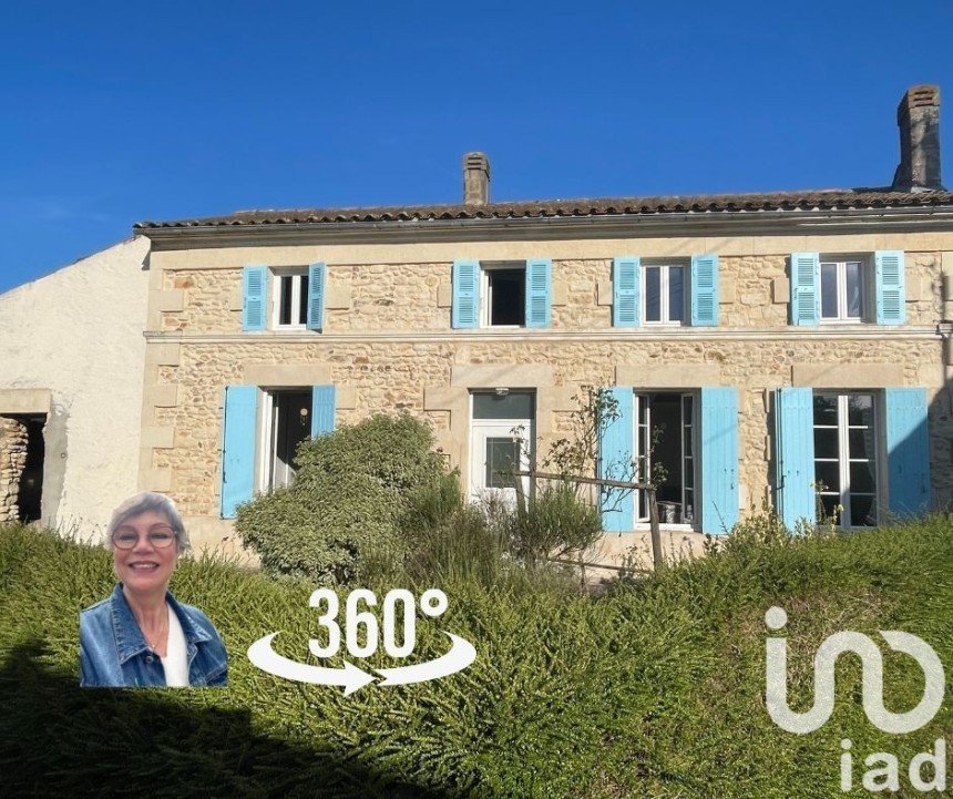 Village house 5 rooms of 138 m² in Saint-Ciers-du-Taillon (17240)