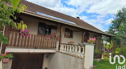 Traditional house 4 rooms of 95 m² in Saint-Julien-les-Villas (10800)