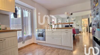 Apartment 4 rooms of 115 m² in Solers (77111)