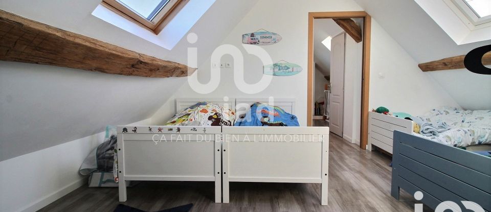 Apartment 4 rooms of 115 m² in Solers (77111)