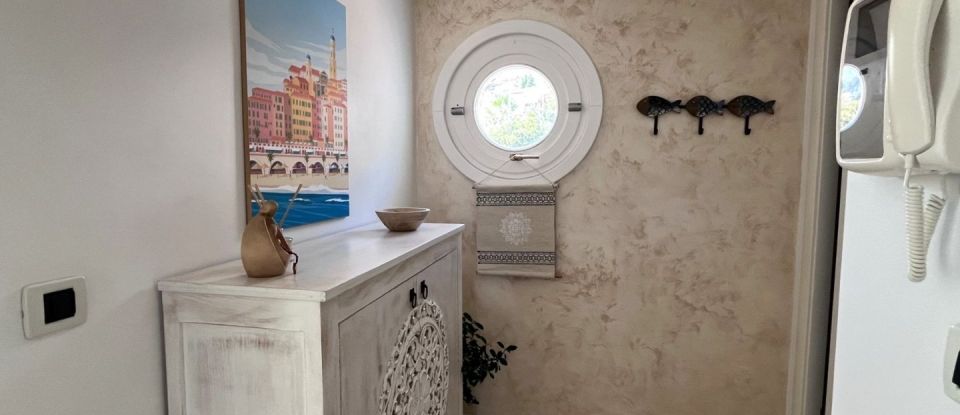 Appartement 3 pièces de 61 m² à Menton (06500)