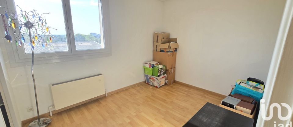 Appartement 3 pièces de 63 m² à Saint-Jean-de-la-Ruelle (45140)