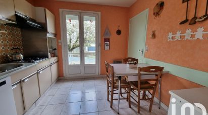 Traditional house 5 rooms of 90 m² in DOUÉ EN ANJOU (49700)