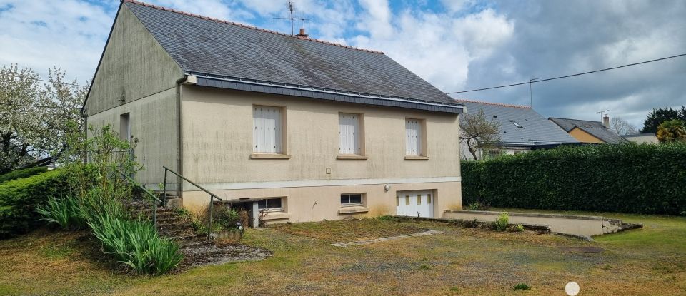 Traditional house 5 rooms of 90 m² in DOUÉ EN ANJOU (49700)