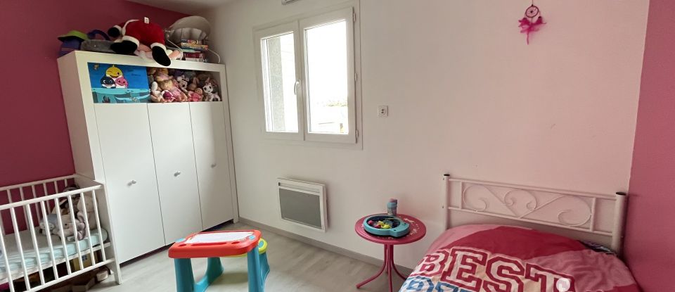 Maison 9 pièces de 140 m² à Boissy-Lamberville (27300)