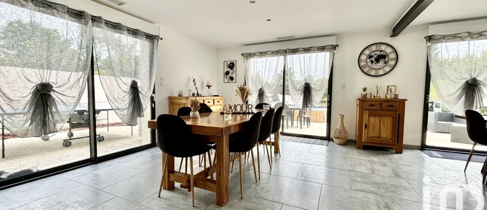 Maison 5 pièces de 191 m² à Cézac (33620)