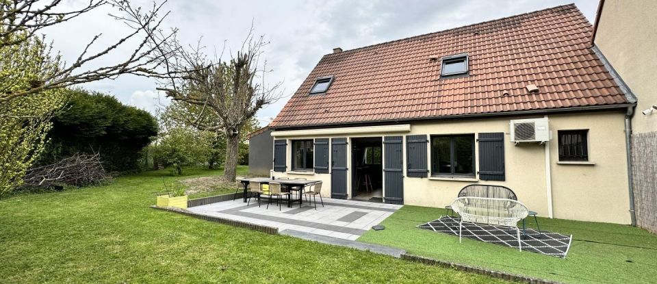 Maison traditionnelle 6 pièces de 132 m² à Villeroy (77410)